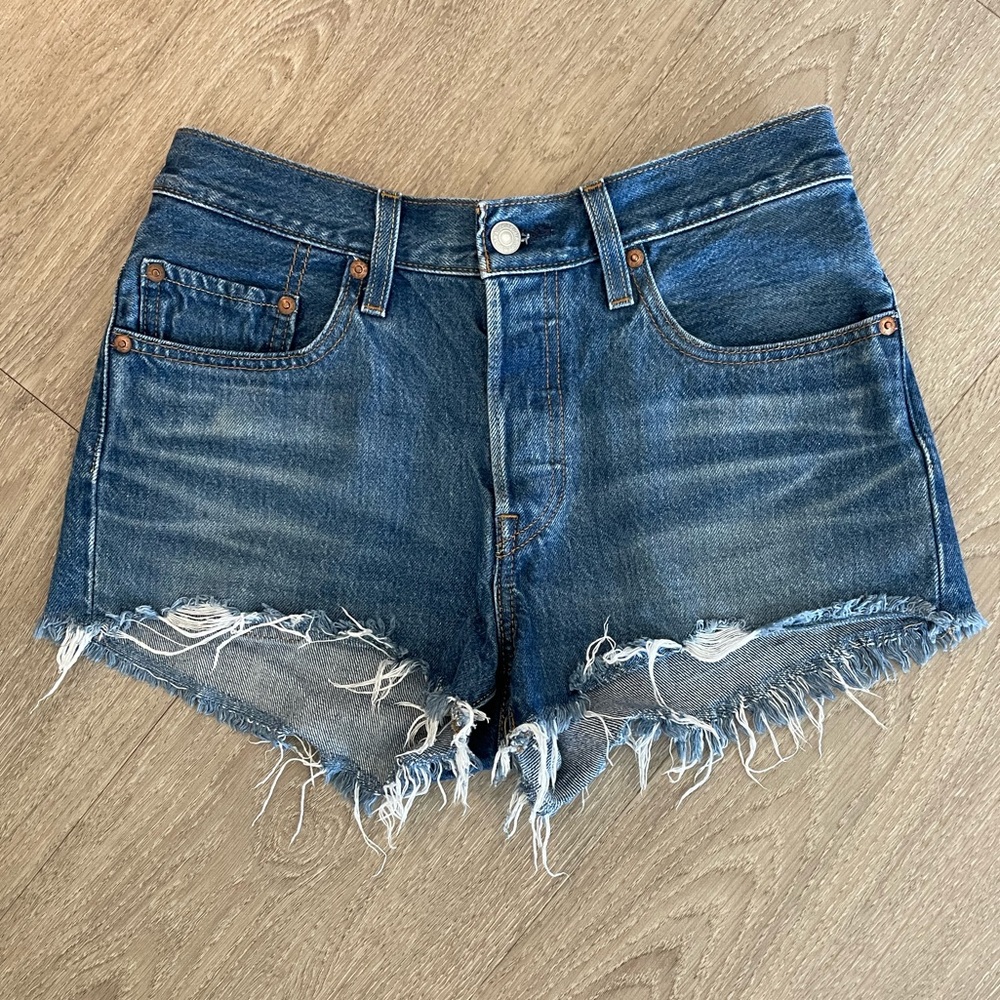 Levi’s Women’s 501 Cutoff Shorts